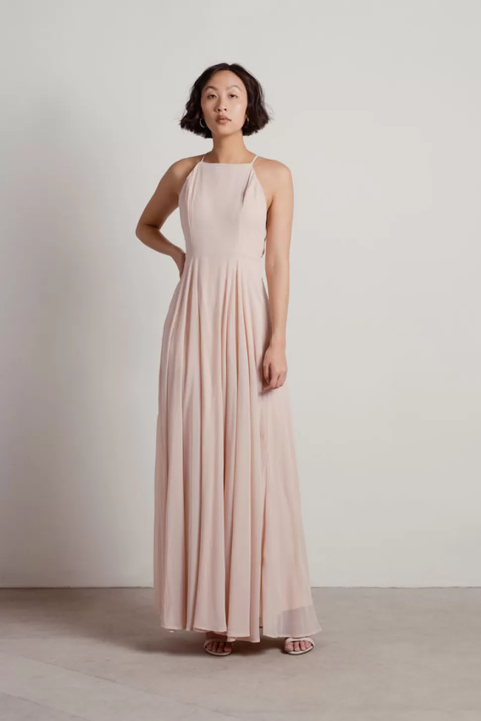 Black Tie & Evening Dresses*Tobi Aleisha Square Neck Cross Back Maxi Dress Blush