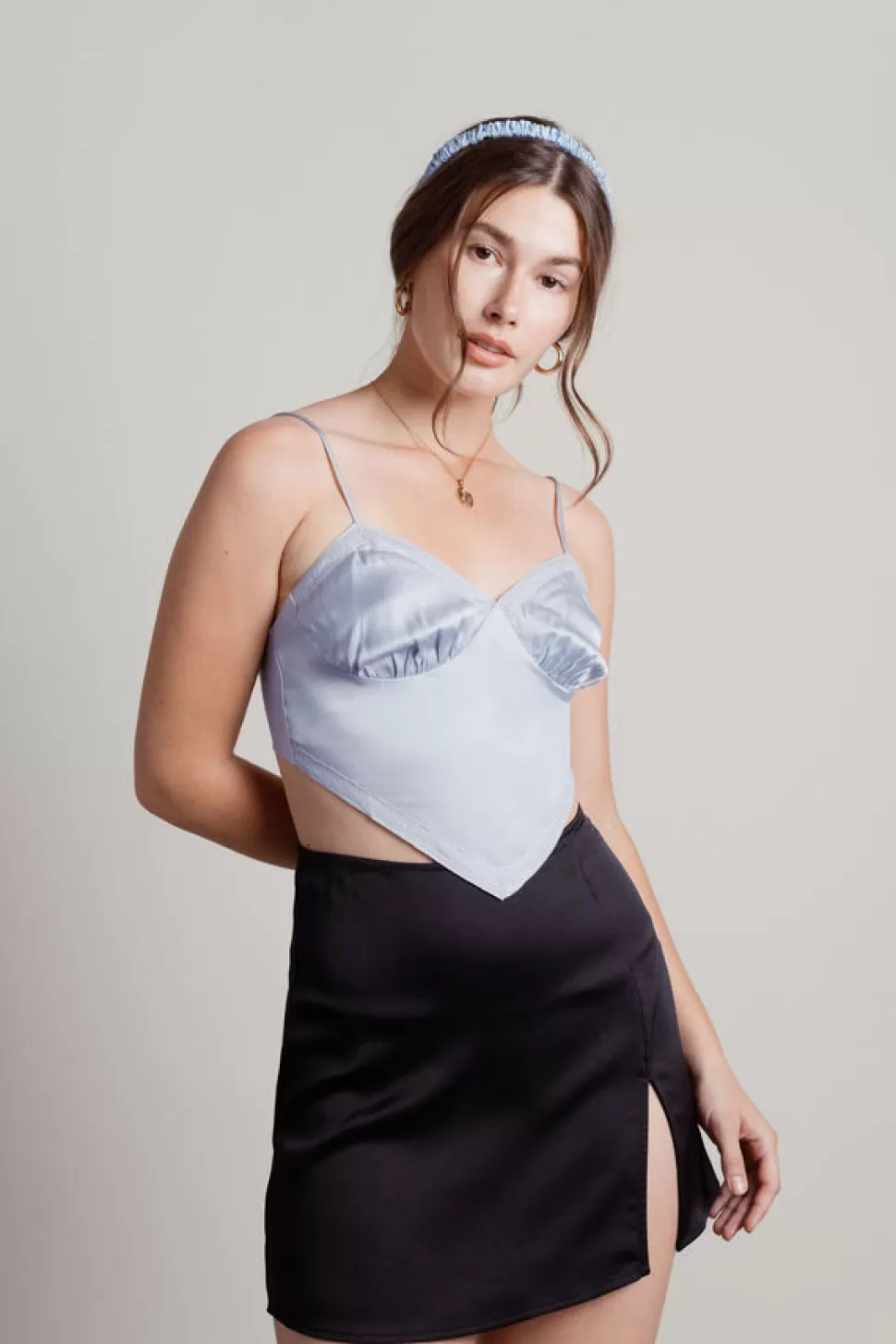 Corsets & Bustiers*Tobi Behind The Scenes Handkerchief Lace Trim Crop Top Blue | White