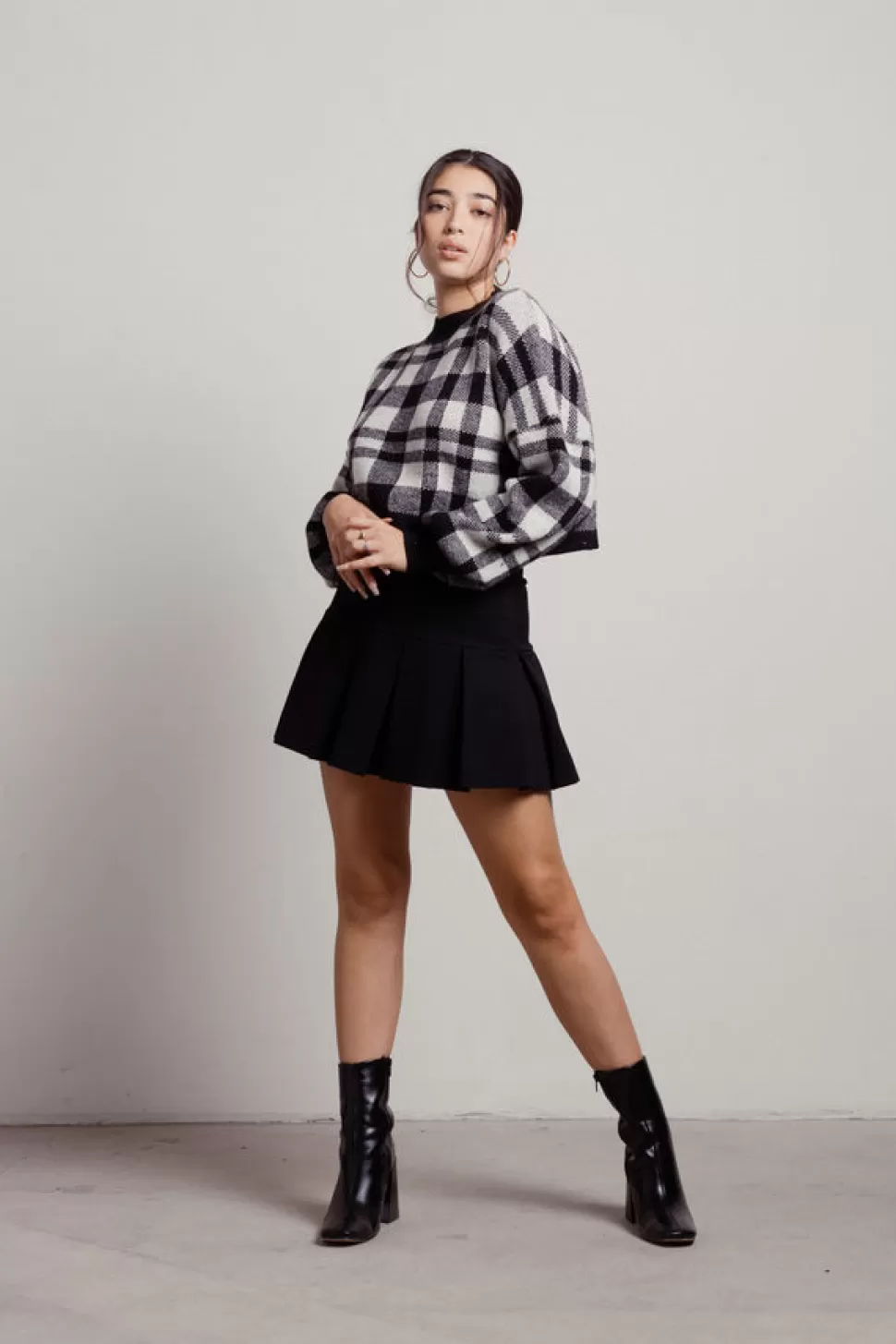 Long Sleeve Tops*Tobi Bernadette Tartan Check Plaid Crop Sweater Black & White