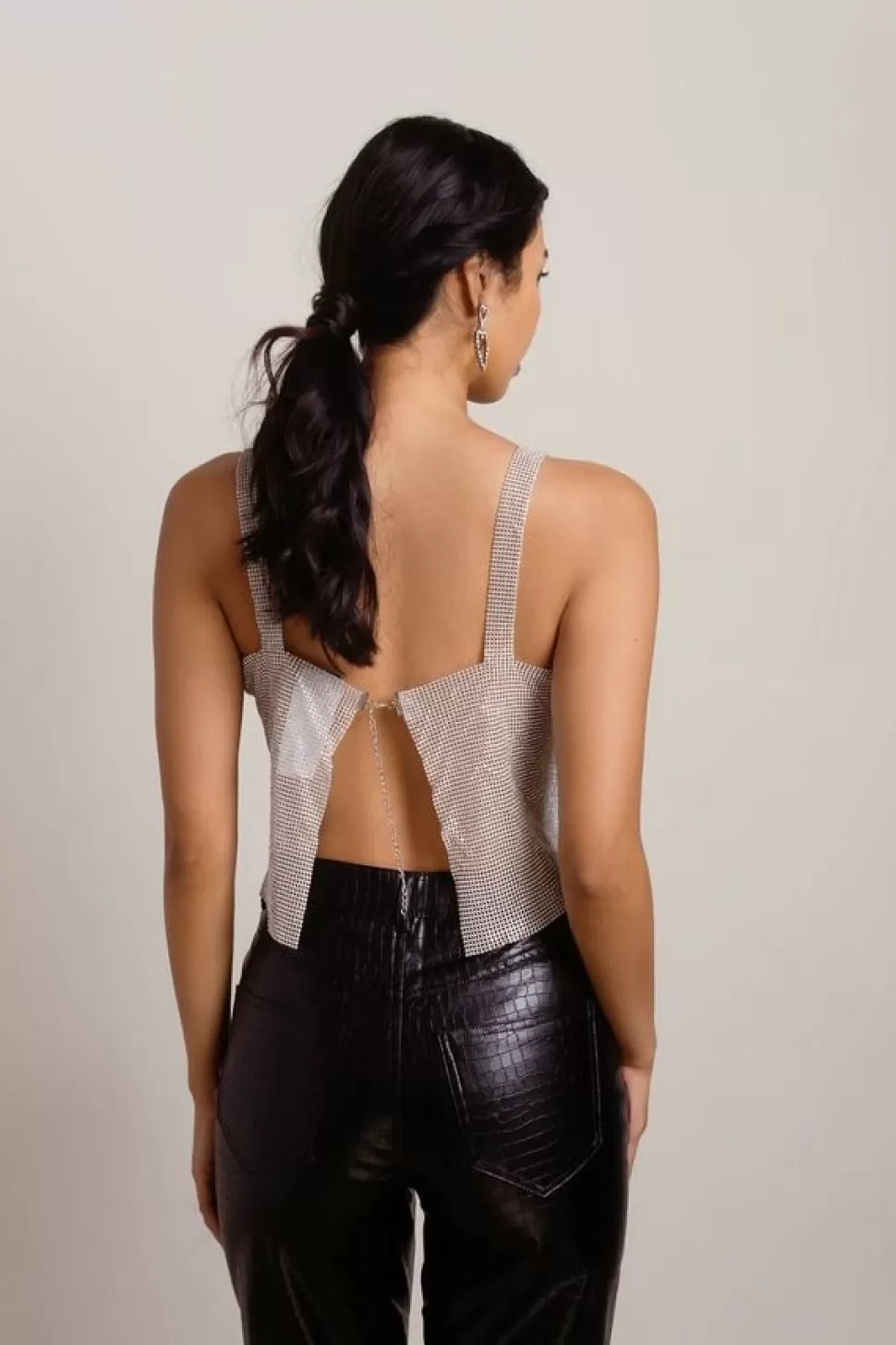 Going Out Tops*Tobi Bet On Me Open Back Metallic Crop Tank Top Silver