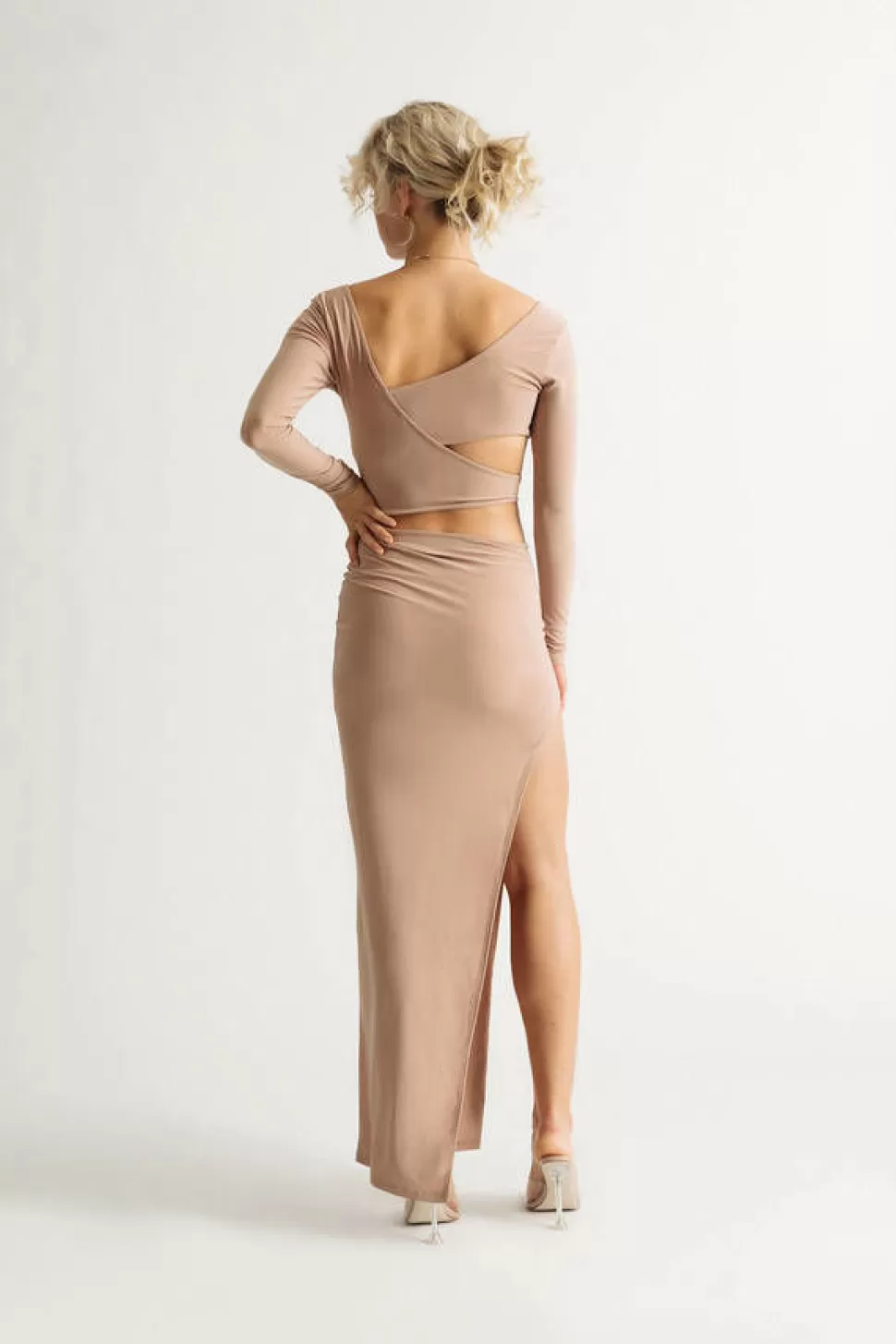 Cut Out Dresses*Tobi Body On Mine Cutout Bodycon Slit Maxi Dress Nude