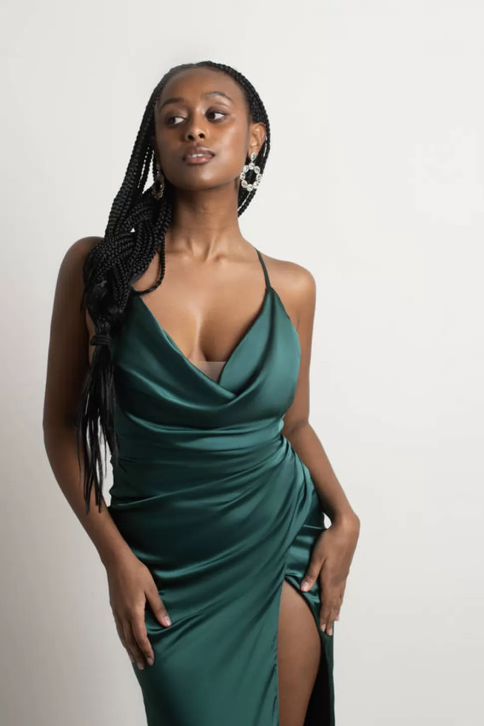 Black Tie & Evening Dresses*Tobi Bright Lights Satin Cowl Neck Slit Maxi Dress Emerald