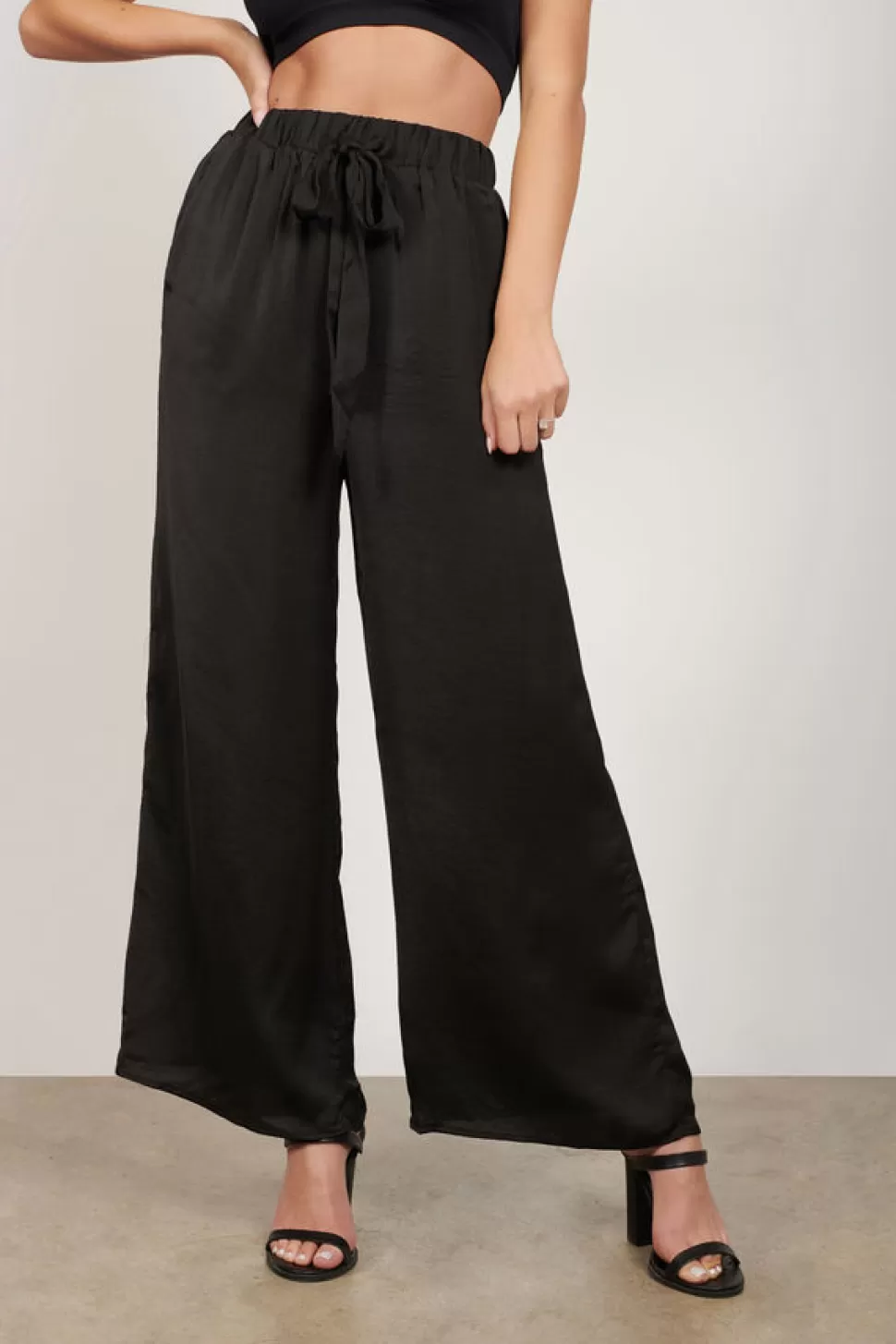 Pants*Tobi Bring Me Home Satin Cropped Pant Black