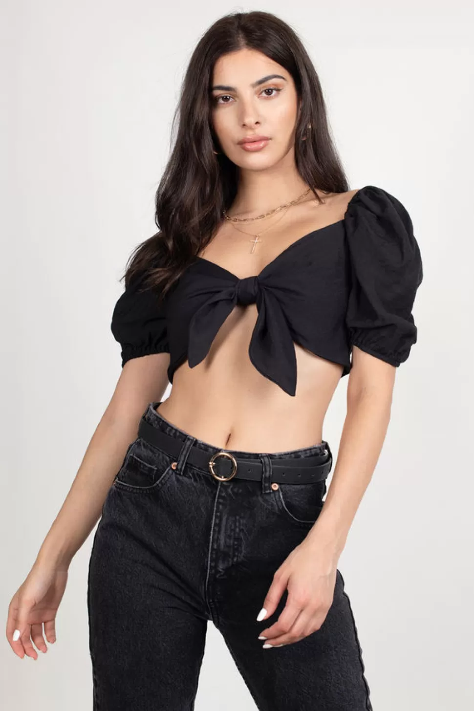 Going Out Tops*Tobi Burst Your Bubble Knot Crop Top Black