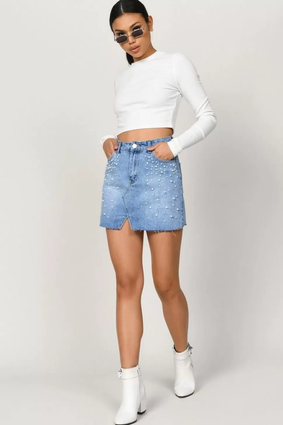 Denim*Tobi Catalina Pearl High Waisted Denim Skirt Light Wash