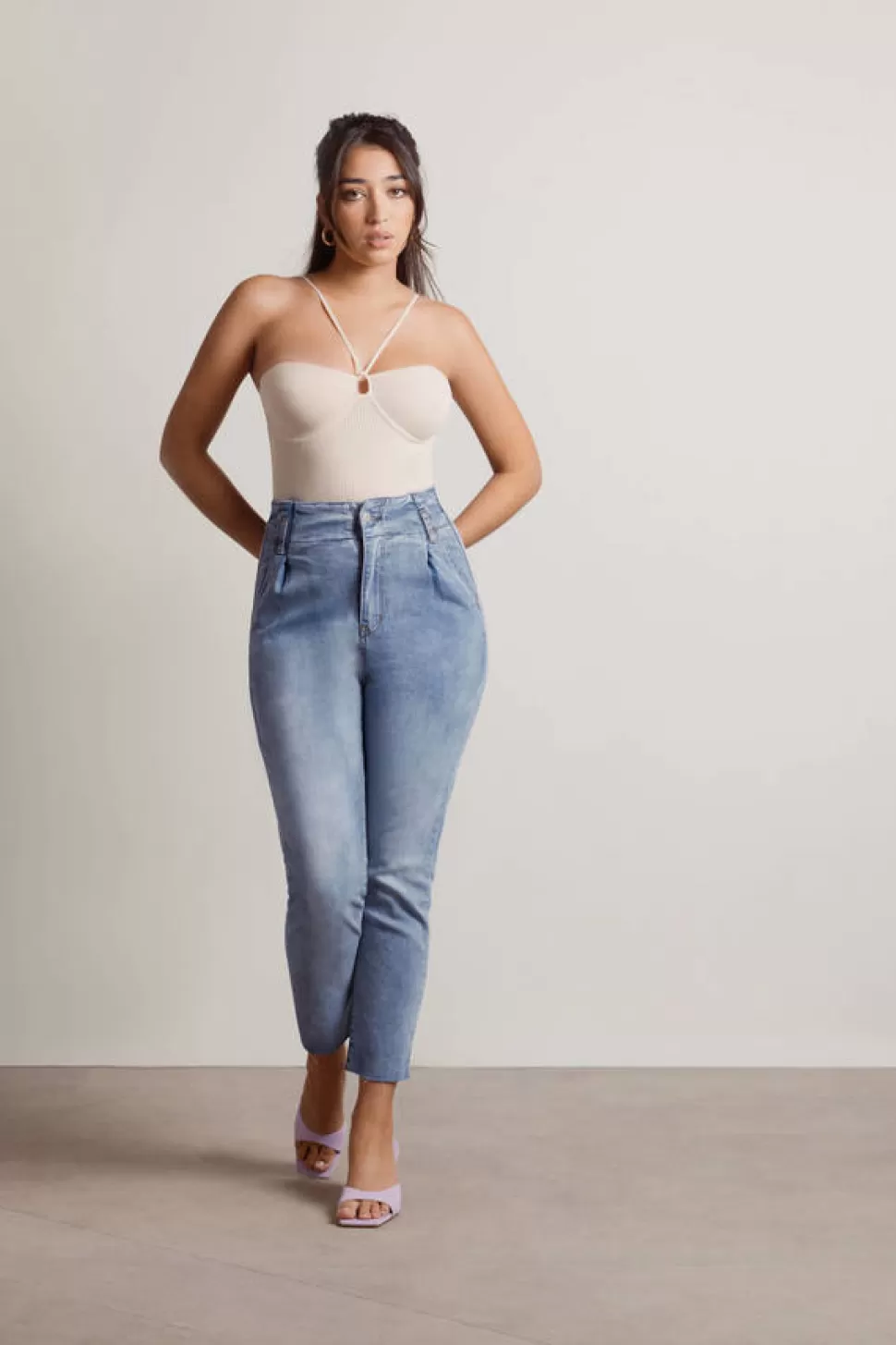 Denim*Tobi Cheviot Hills High Waisted Tapered Jeans Light Wash