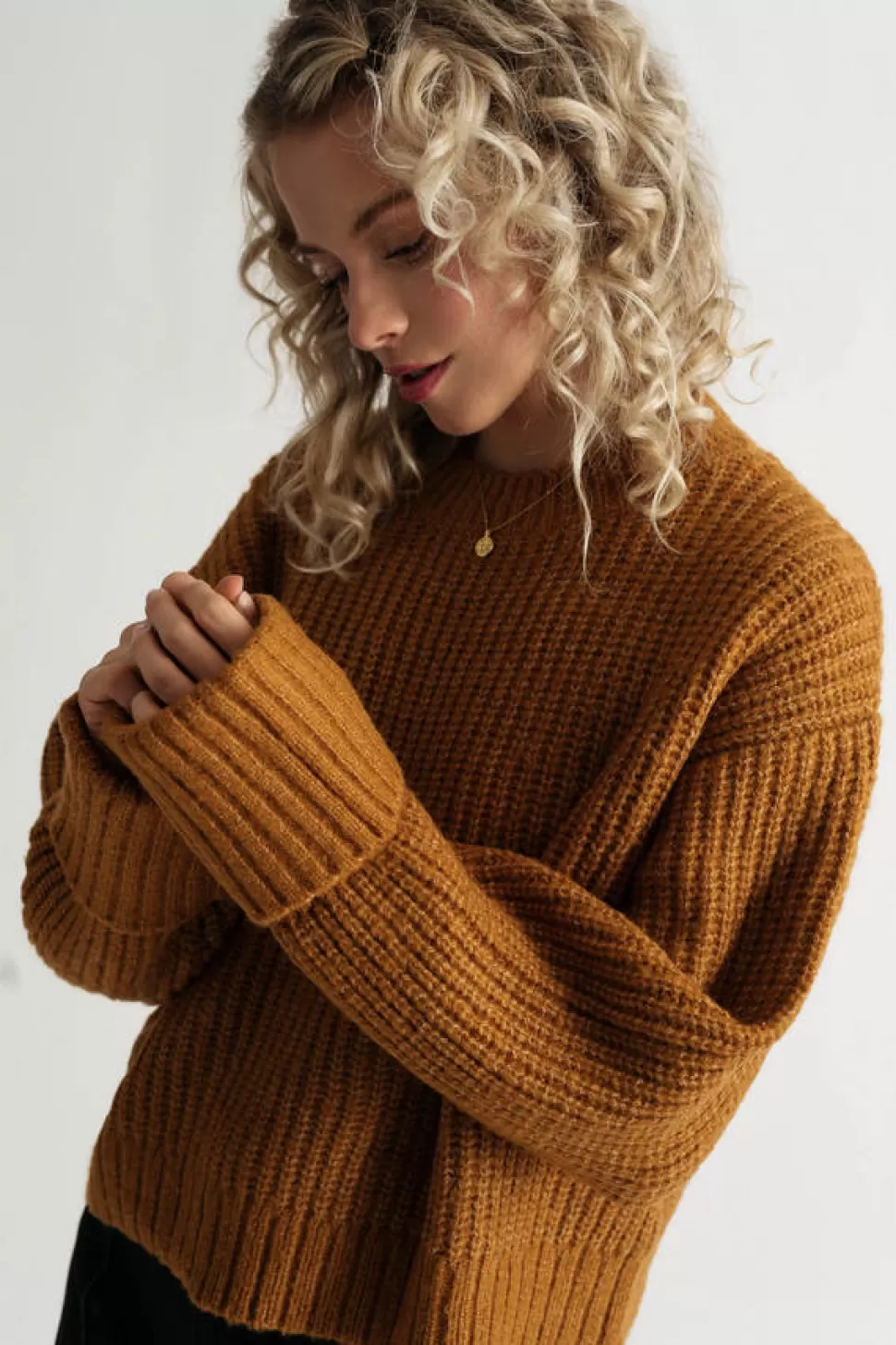 Long Sleeve Tops*Tobi Chill Over Here Long Sleeve Sweater Camel