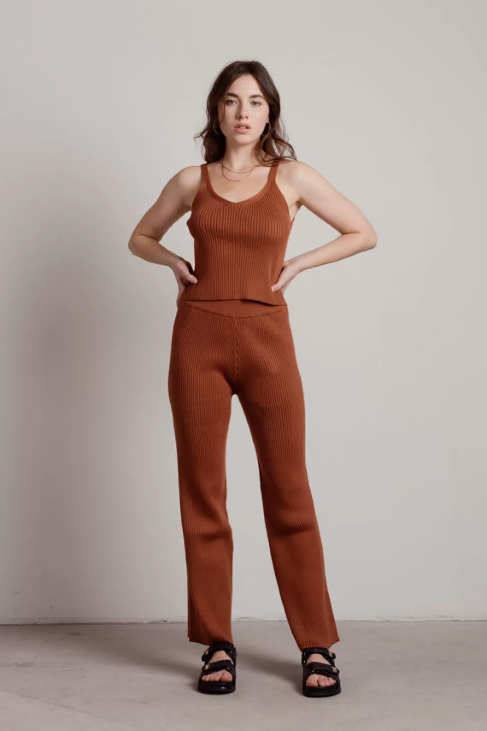 Pants*Tobi Chosen One Sweater Knit Lounge Set Rust