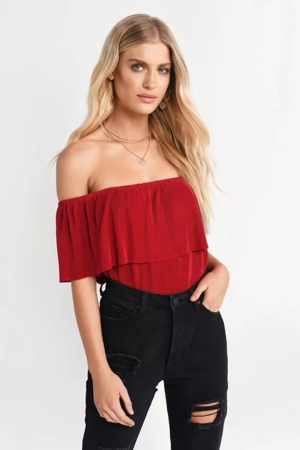 Going Out Tops*Tobi Claire Off Shoulder Blouse Red