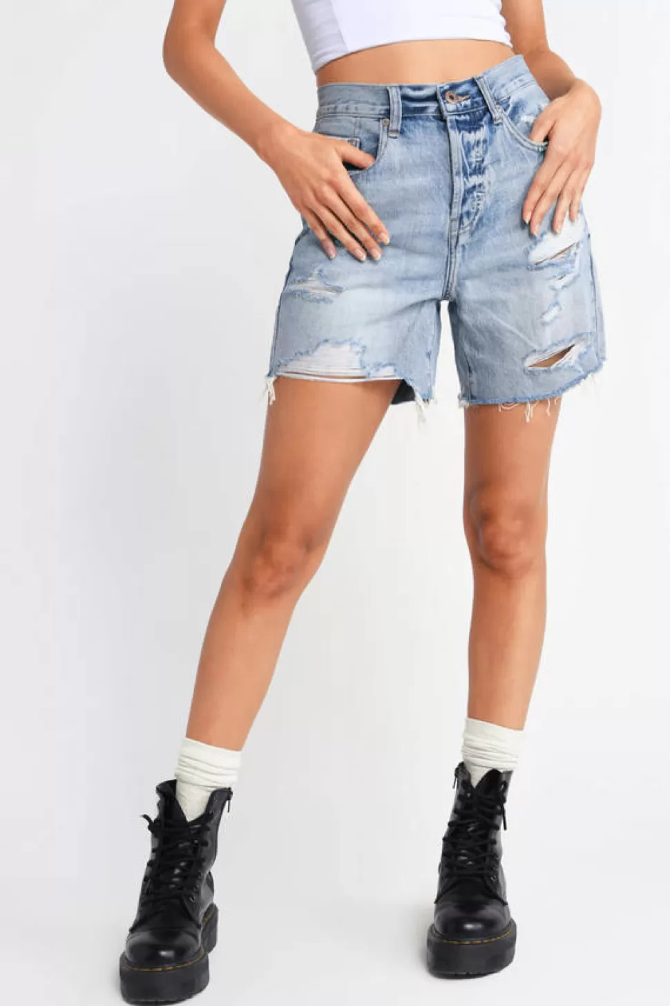 Denim*Tobi Devin Denim High Rise Shorts Medium Wash