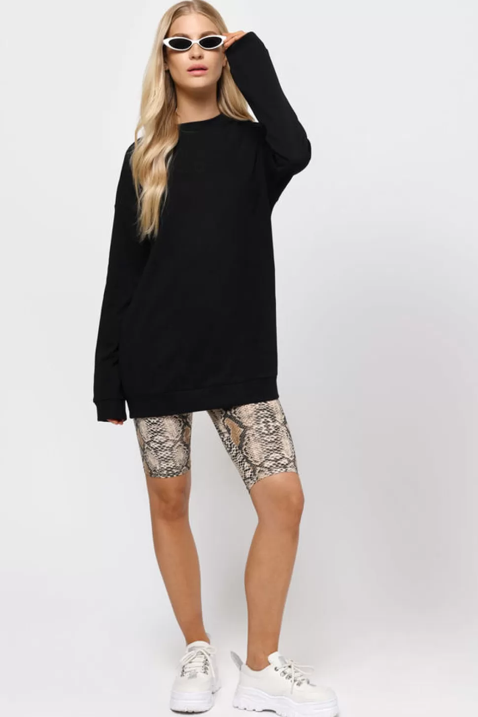 Long Sleeve Tops*Tobi Don'T Cross Me Lace Up Sweatshirt Black | Natural | Marsala