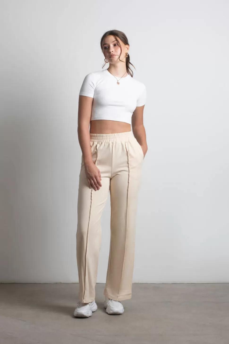 Pants*Tobi Erikah Elastic Waist Wide Leg Pants Cream