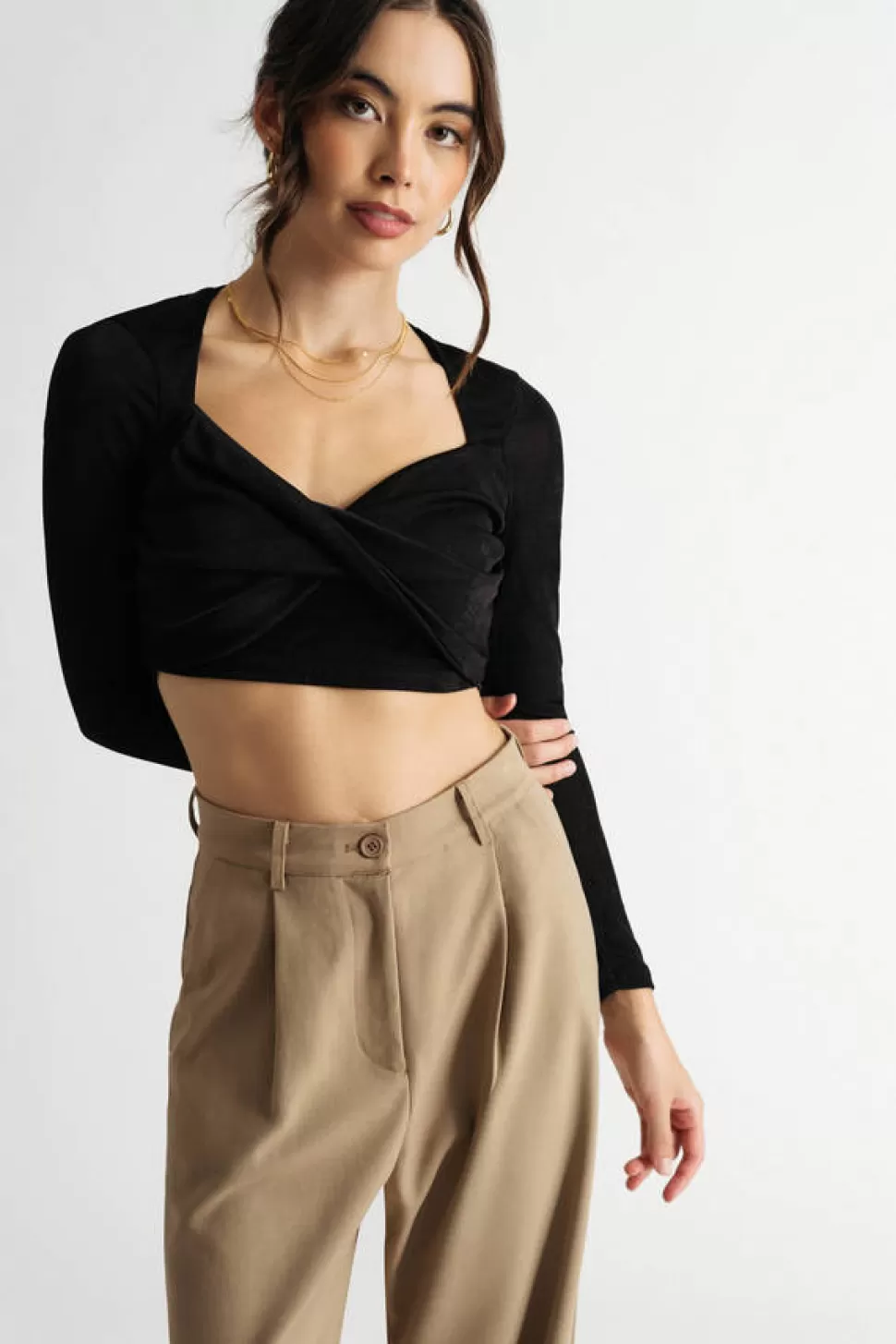 Long Sleeve Tops*Tobi Falling For You Slinky Twist Crop Top Black | Mocha