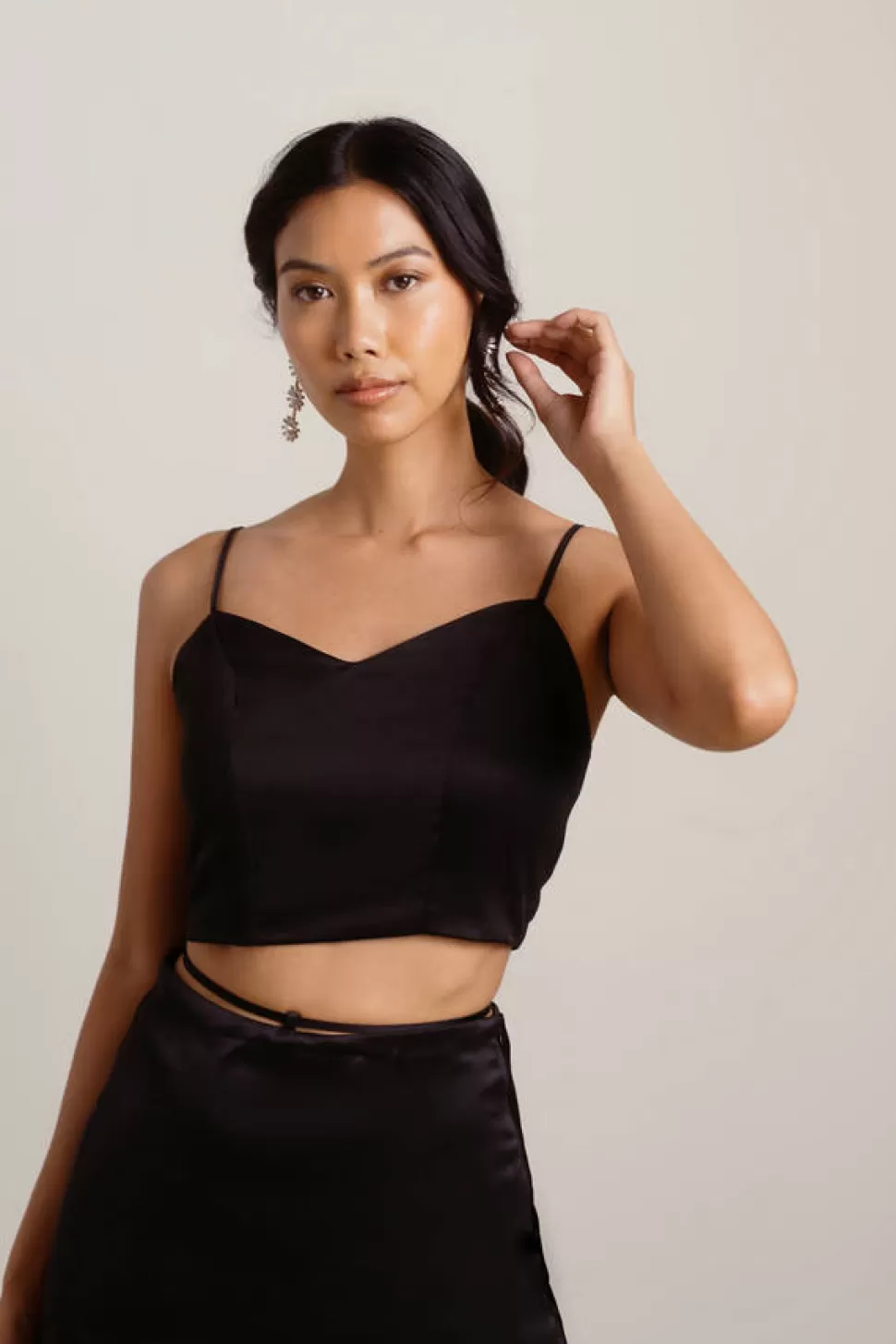 Crop Tops*Tobi Fashionably Late Satin Crop Tank Top Black