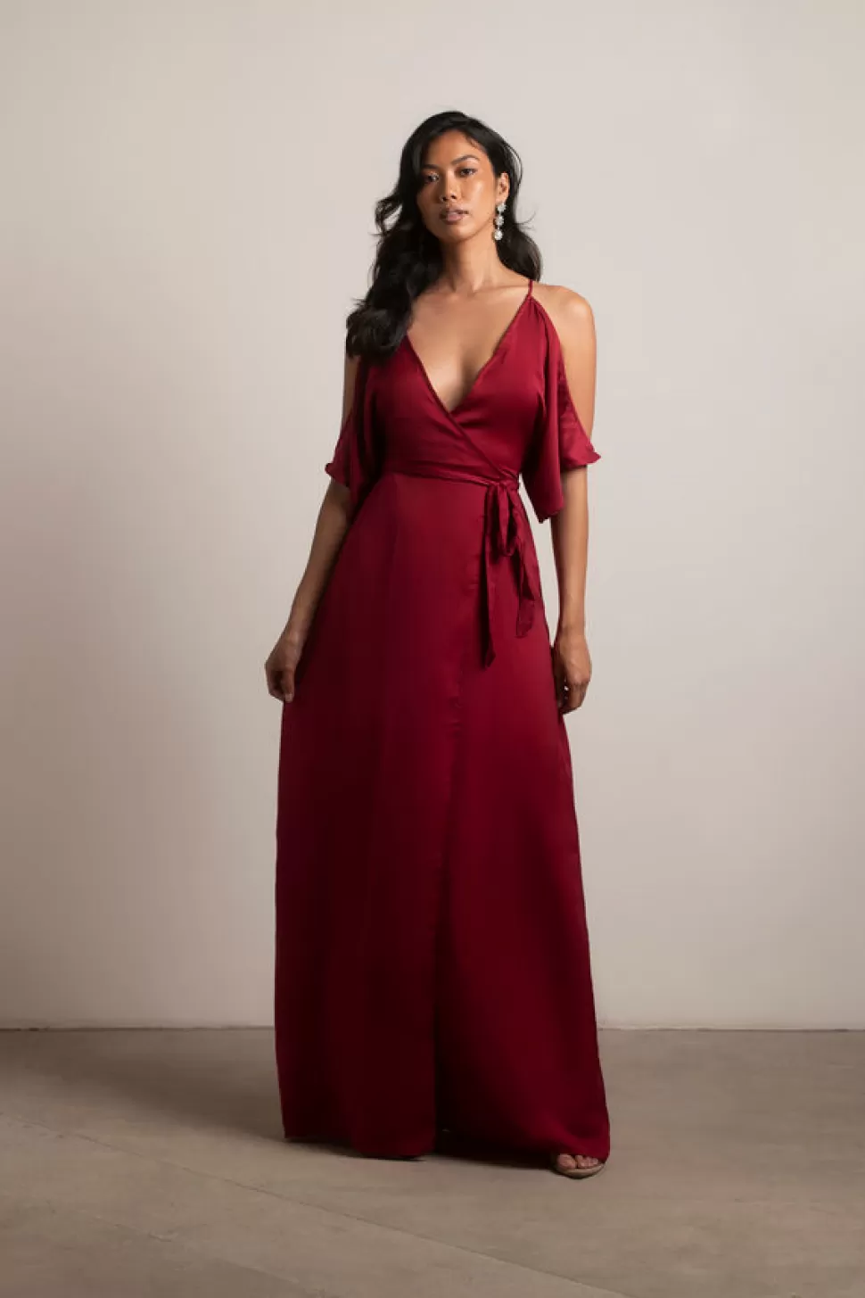 Cut Out Dresses*Tobi Feeling The Night Maxi Dress Wine