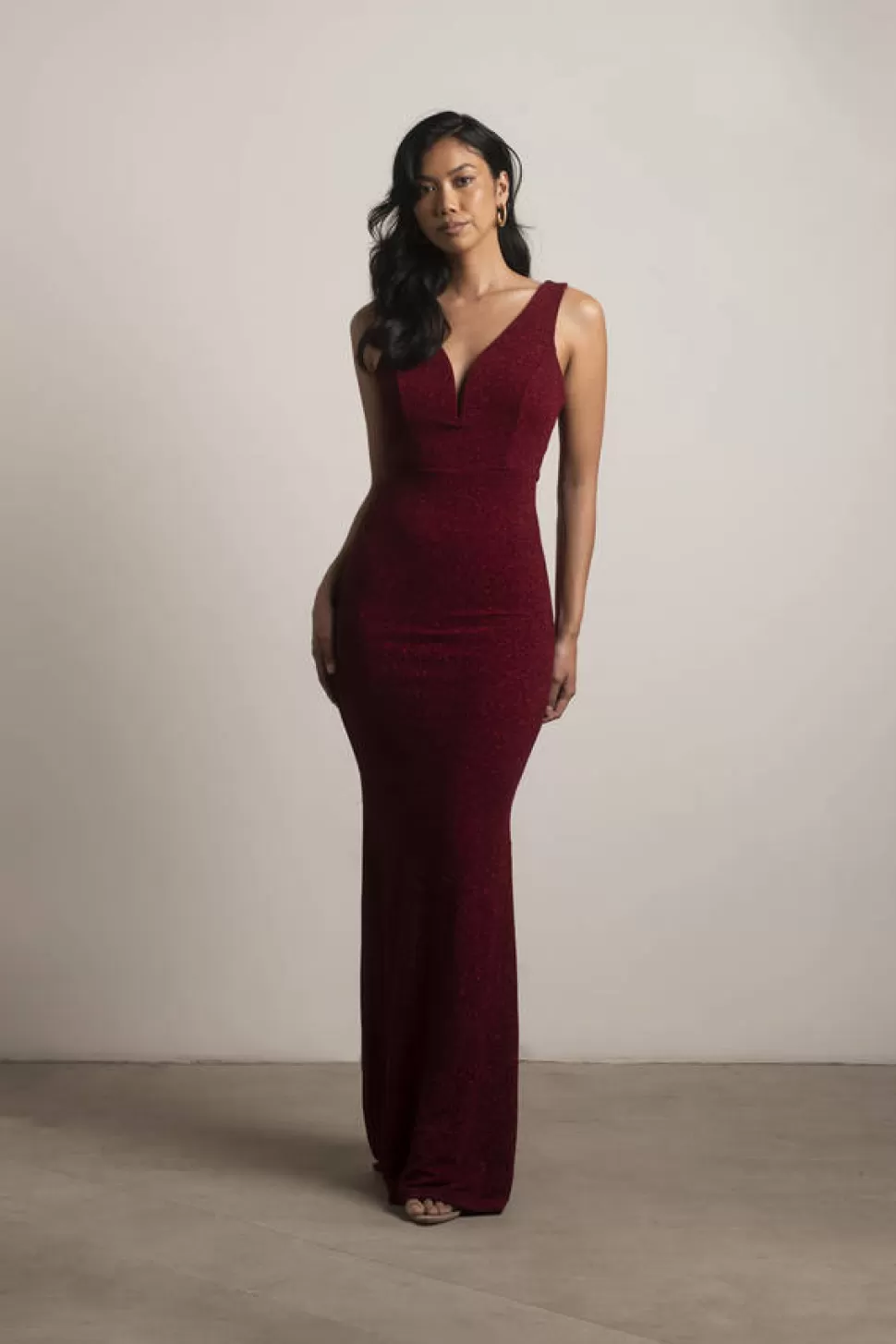 Bodycon Dresses*Tobi Gabriela Deep V Glitter Bodycon Mermaid Maxi Dress Maroon | Light Gold