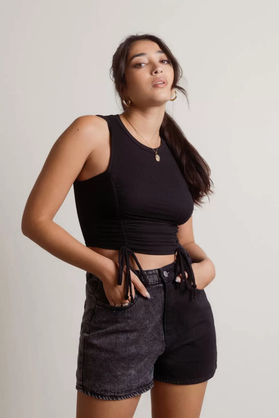 Crop Tops*Tobi Get Outta Here Ribbed Double Ruched Crop Tank Top Black | Ivory