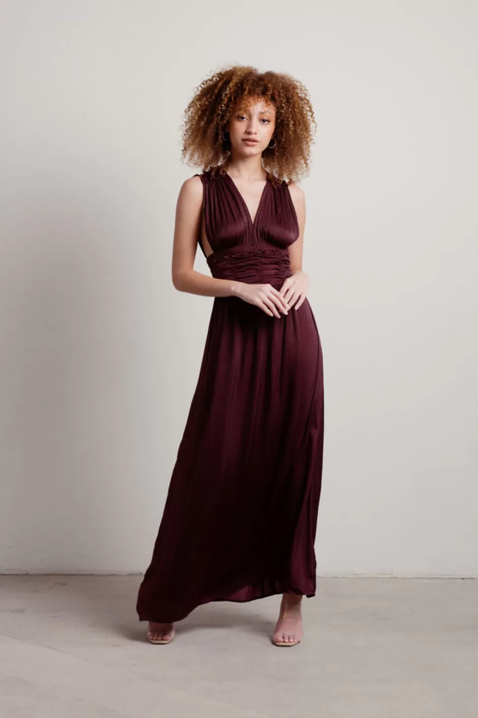 Black Tie & Evening Dresses*Tobi Goddess V-Neck Ruched Maxi Dress Burgundy | Navy