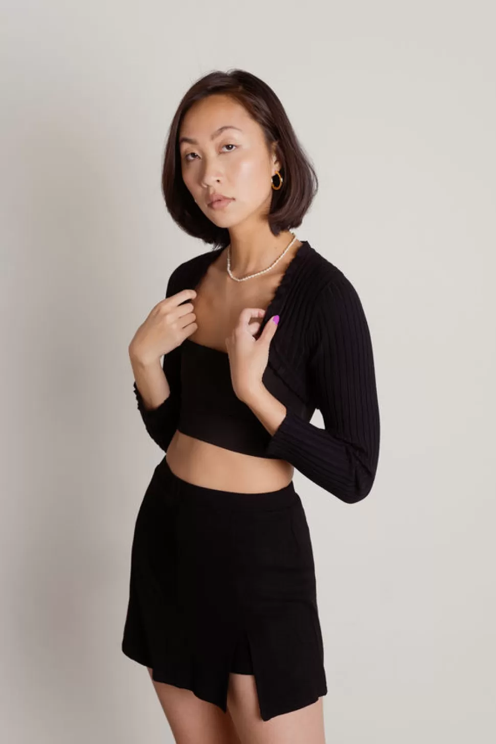 Sweaters & Cardigans*Tobi Good Days Ribbed Ruffle Sweater Sleeve Shrug Black | White