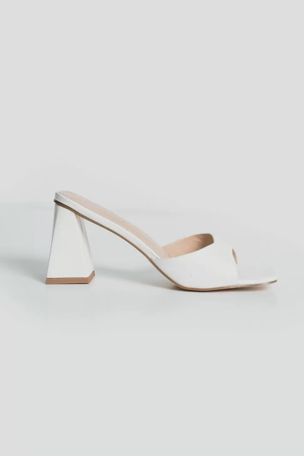 Shoes*Tobi Halo Pu Leather Block Heel White | Black