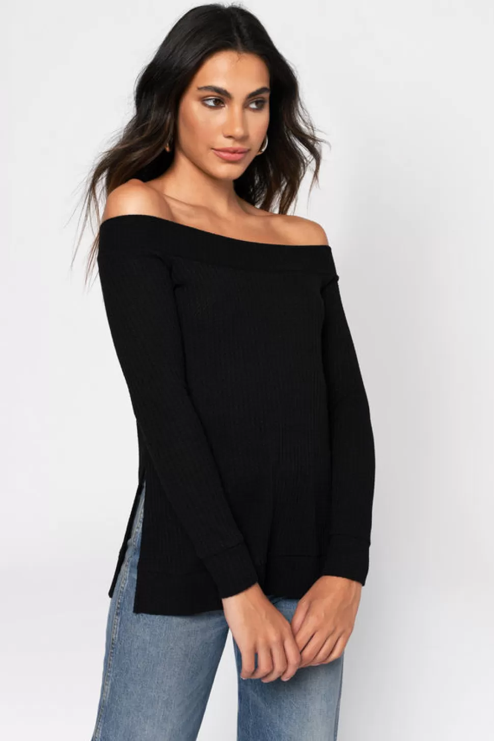 Off The Shoulder Tops*Tobi Hazel Off Shoulder Tee Black