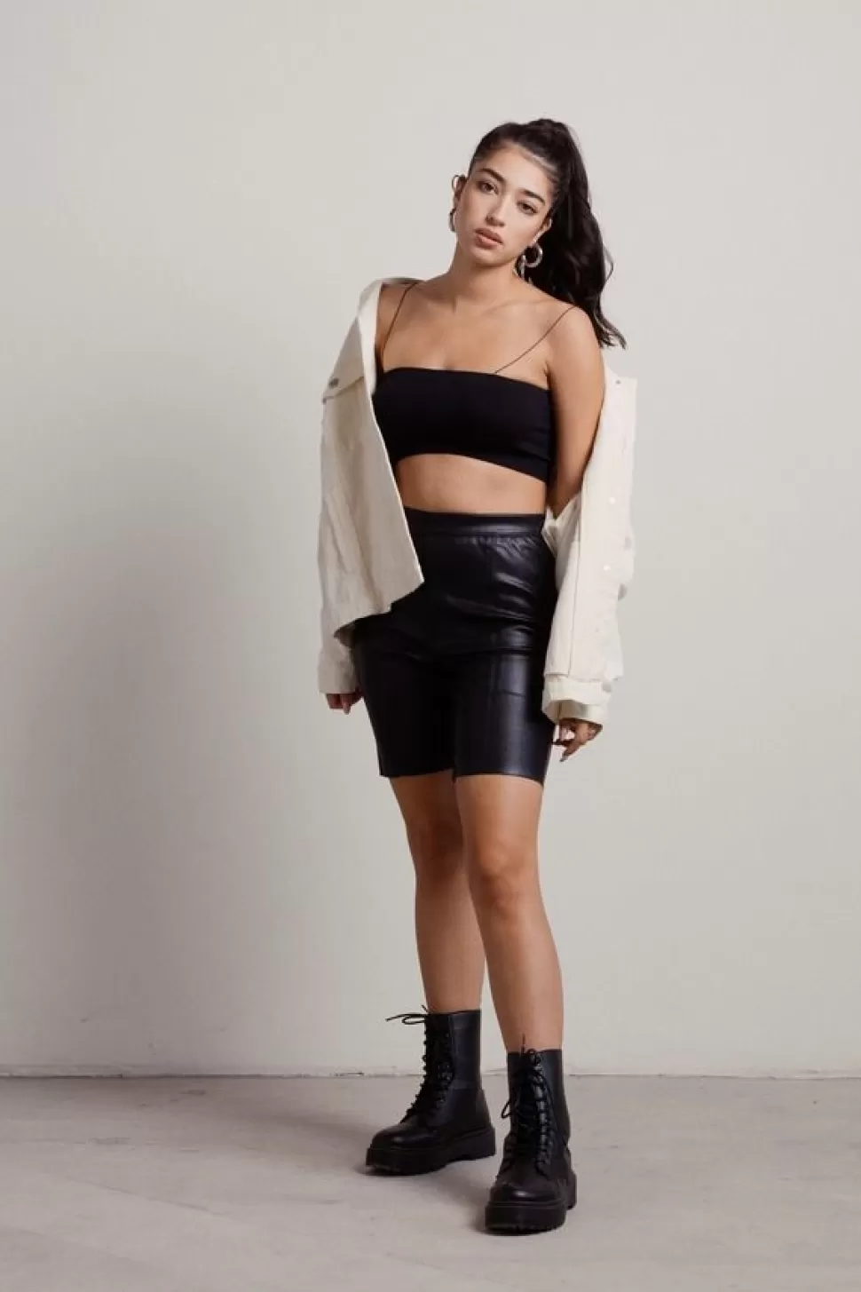 Shorts*Tobi In A Stitch Faux Leather Biker Shorts Black