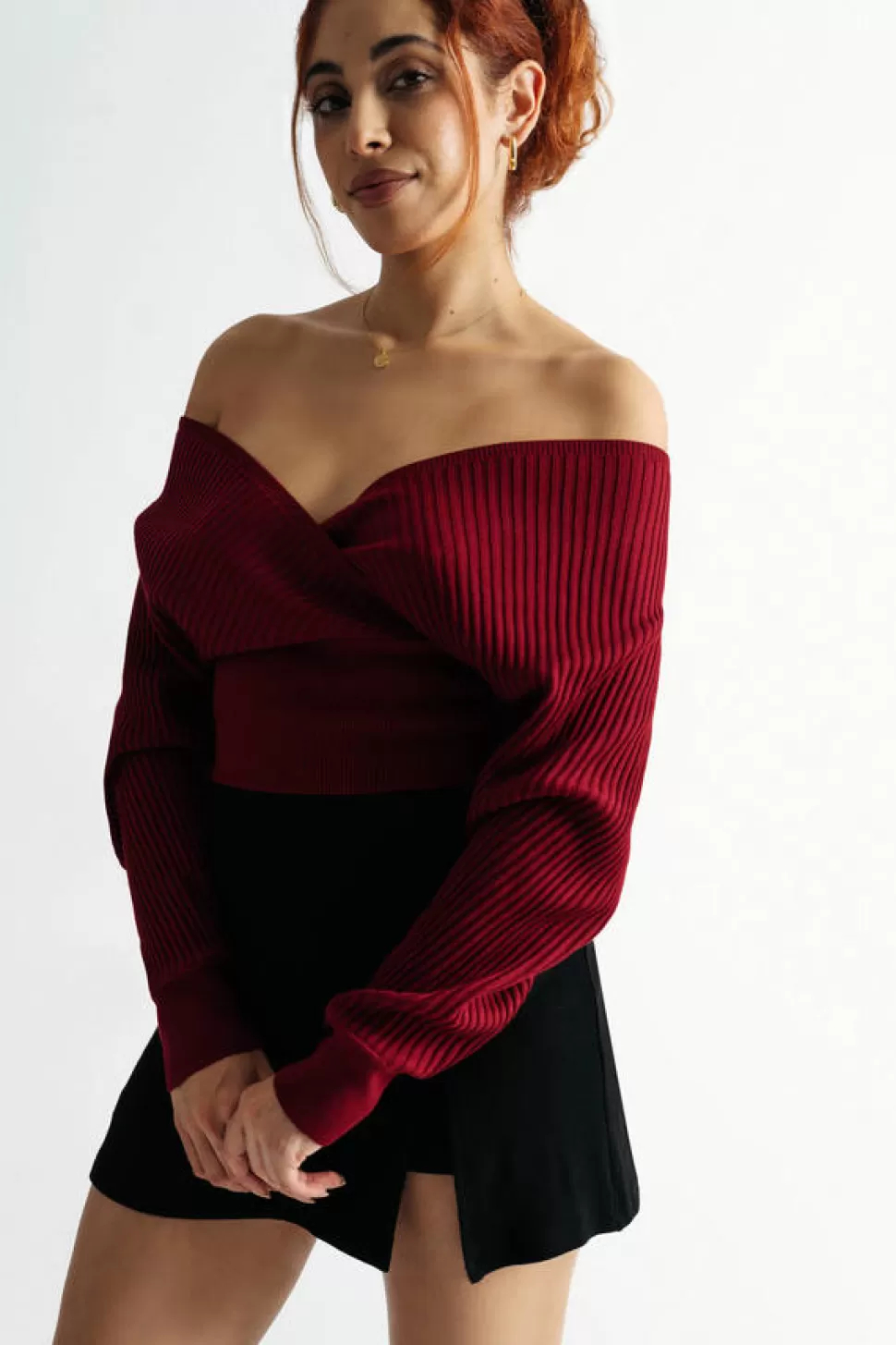 Off The Shoulder Tops*Tobi Jaida Surplice Cropped Sweater Red | Cream