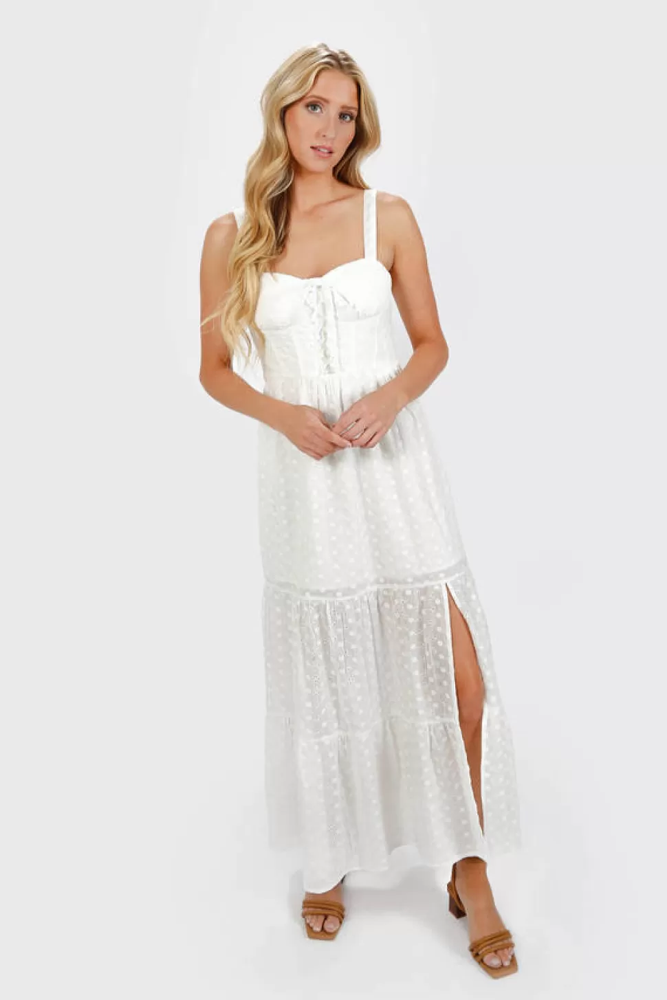 Corset Dresses*Tobi Jaylynn Solid Sweetheart Eyelet Floral Lace Maxi Dress Off White