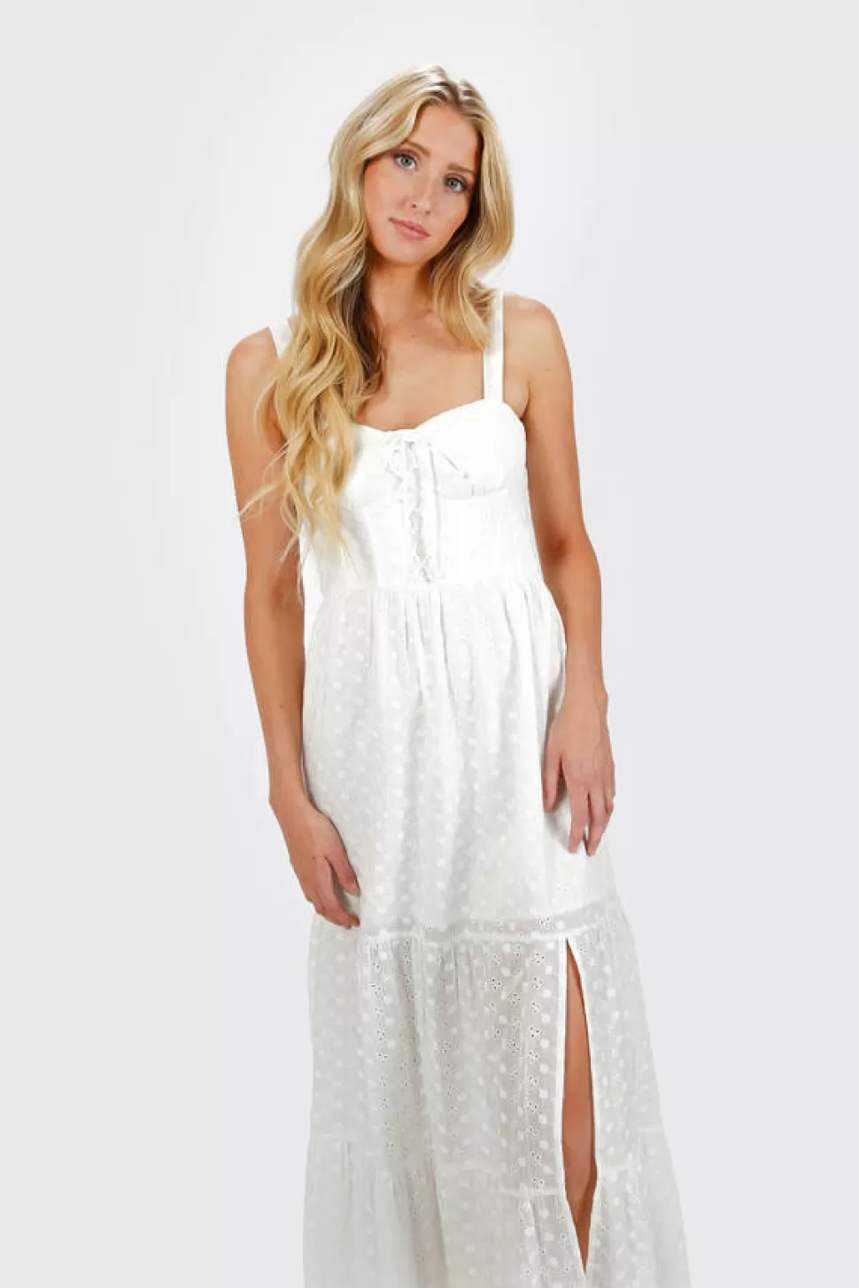 Corset Dresses*Tobi Jaylynn Solid Sweetheart Eyelet Floral Lace Maxi Dress Off White