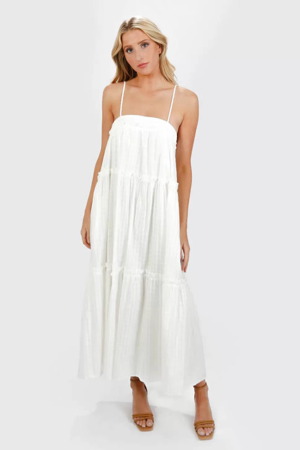 Boho Dresses*Tobi Julianne Tiered Trapeze Maxi Dress White