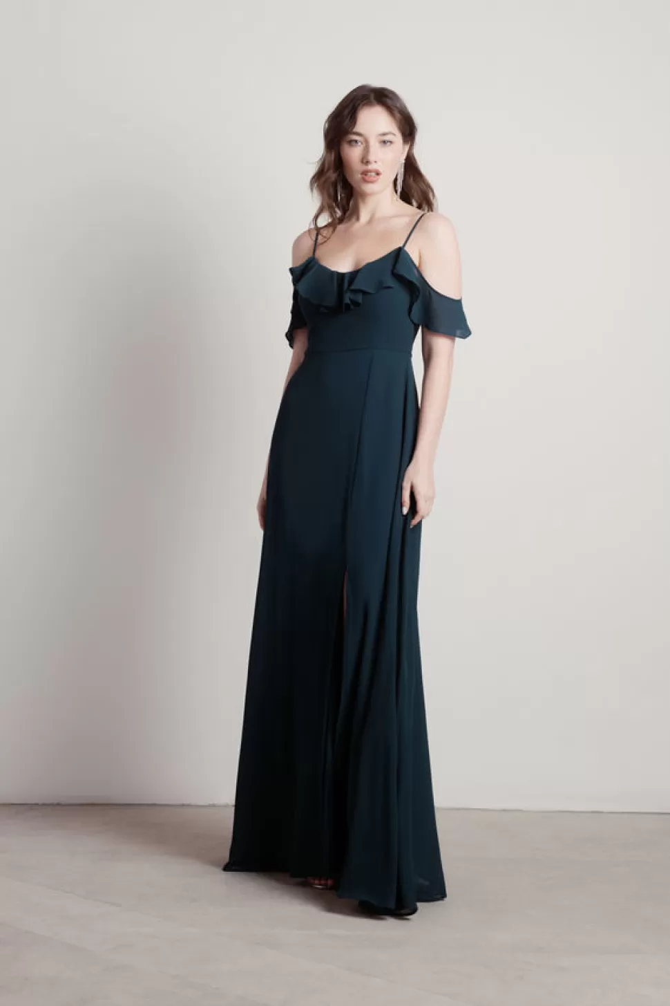 Black Tie & Evening Dresses*Tobi Just Yearning Ruffle Slit Maxi Dress Emerald