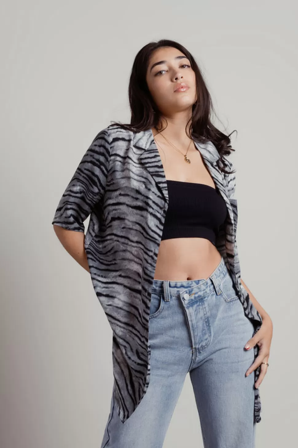 Going Out Tops*Tobi Kimora Tiger Oversized Button Shirt Grey