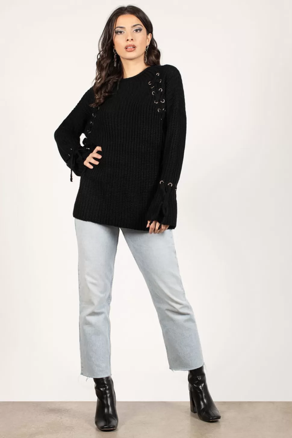 Long Sleeve Tops*Tobi Knit Fit Lace Up Sweater Black | Mocha