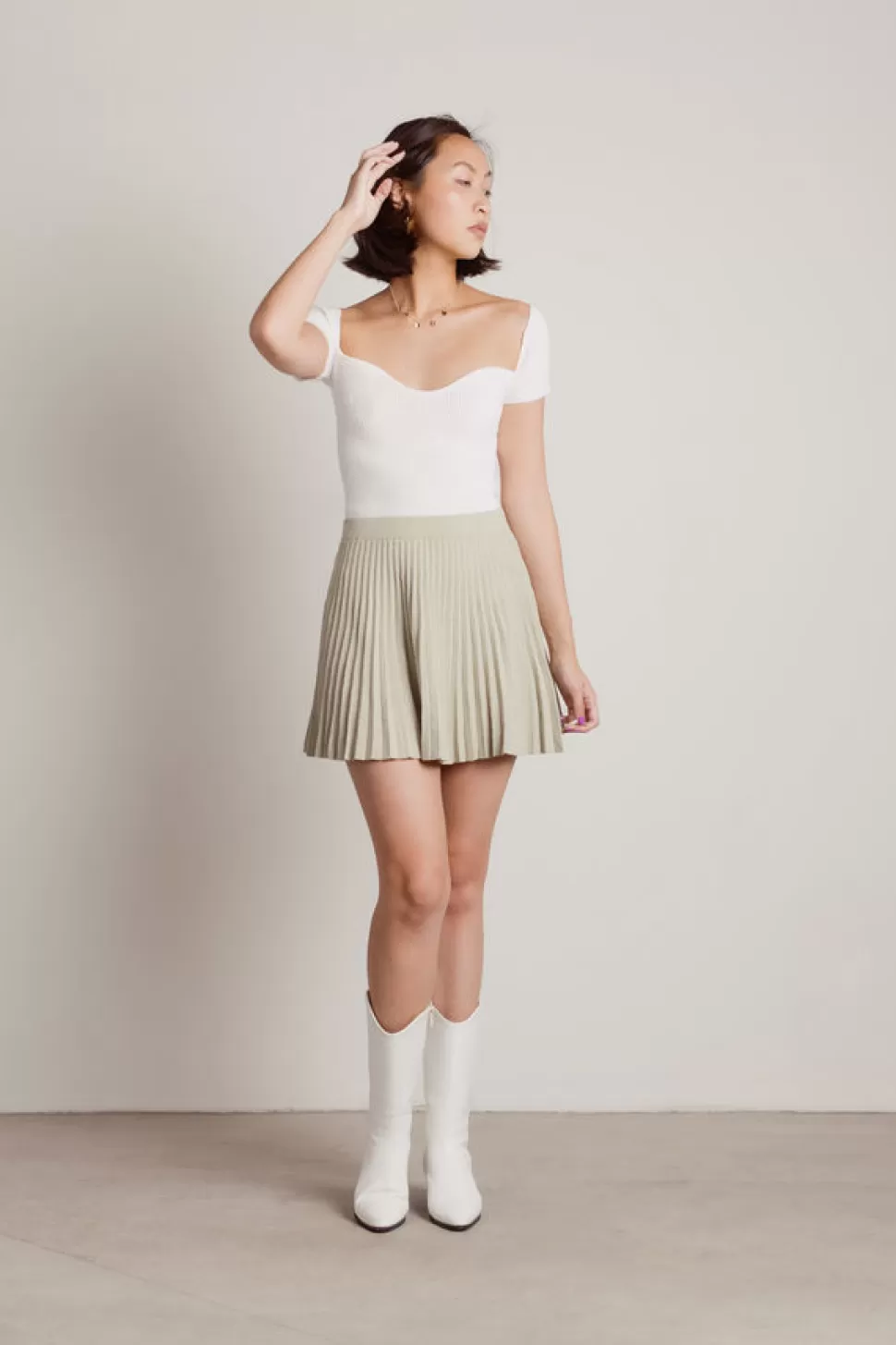 Skirts*Tobi Kobe Sweater Knit Accordion Pleated Skirt Sage | White