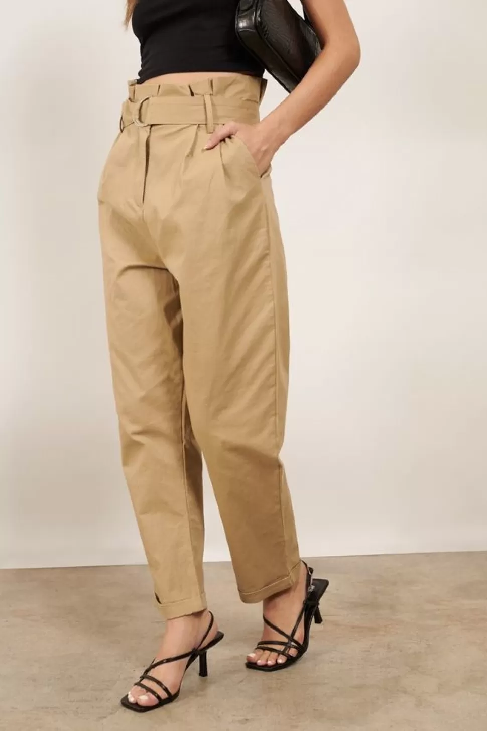 Pants*Tobi Laura Paperbag Waist Pants Khaki