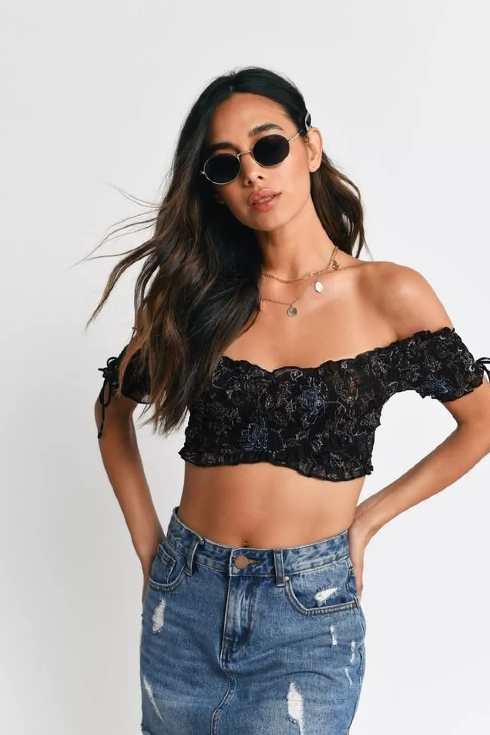 Off The Shoulder Tops*Tobi Lela Off Shoulder Smocked Crop Top Black Multi