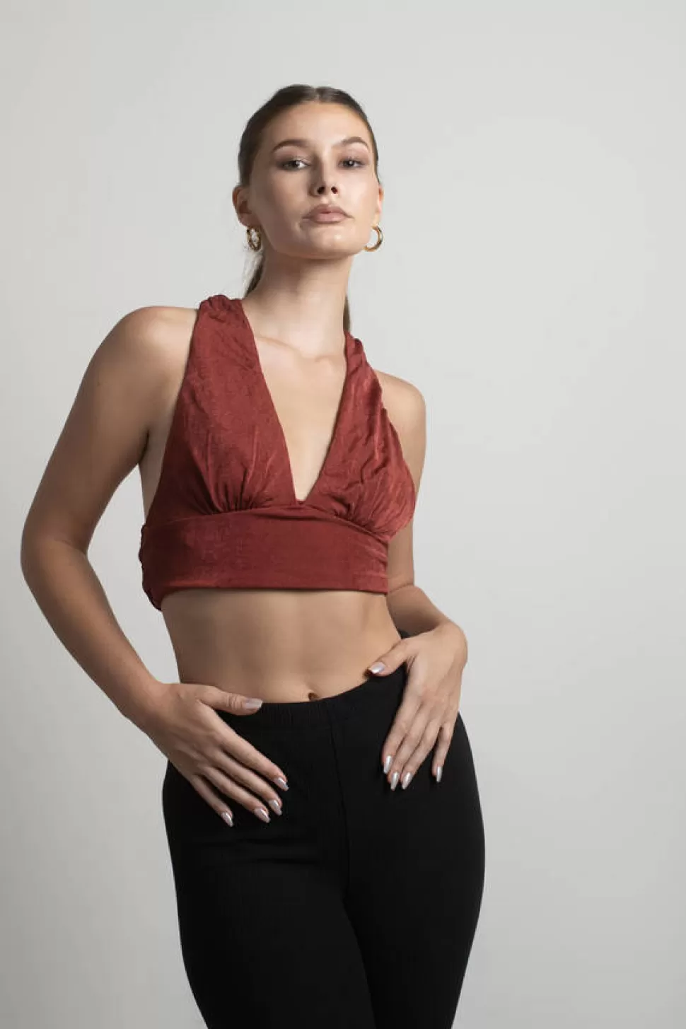 Going Out Tops*Tobi Maybe This Is Right Plunging Crop Top Wine | Black