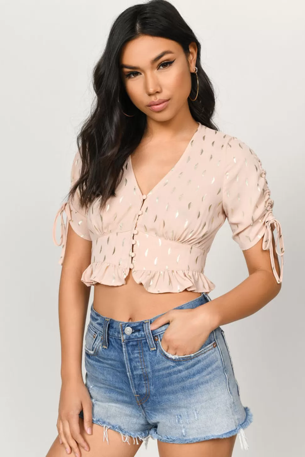 Going Out Tops*Tobi Mimo Ruched Sleeve Button Front Crop Top Light Pink