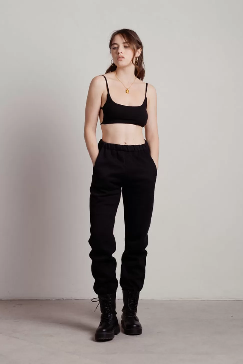 Jogger Pants*Tobi Nellie Ribbed Bralette And Sweatpants Set Black