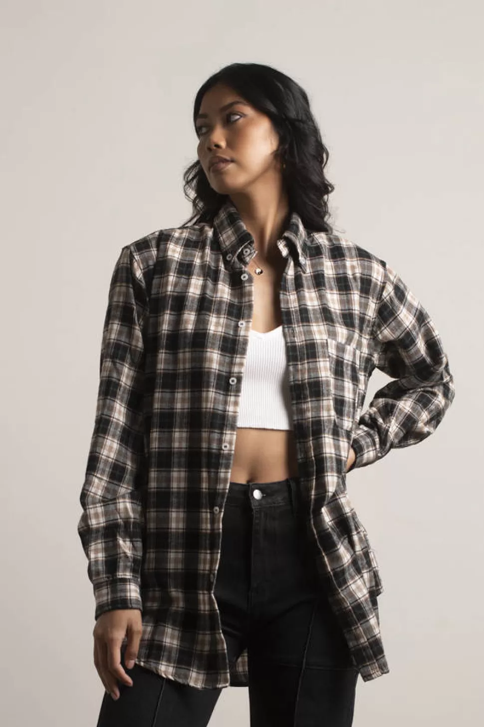 Jackets*Tobi On The Way Plaid Flannel Shacket Black & Tan