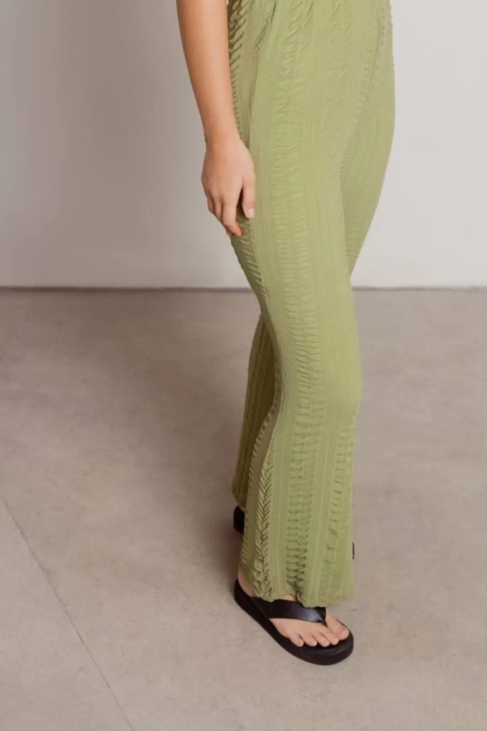 Pants*Tobi Over Time Ruched Straight Pants Green