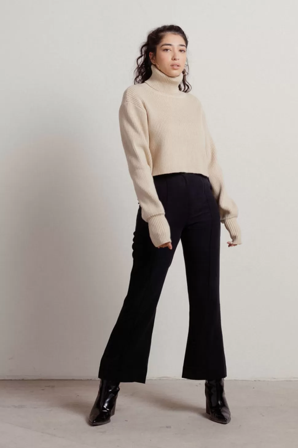 Long Sleeve Tops*Tobi Overthinking Ribbed Turtleneck Cropped Sweater Beige