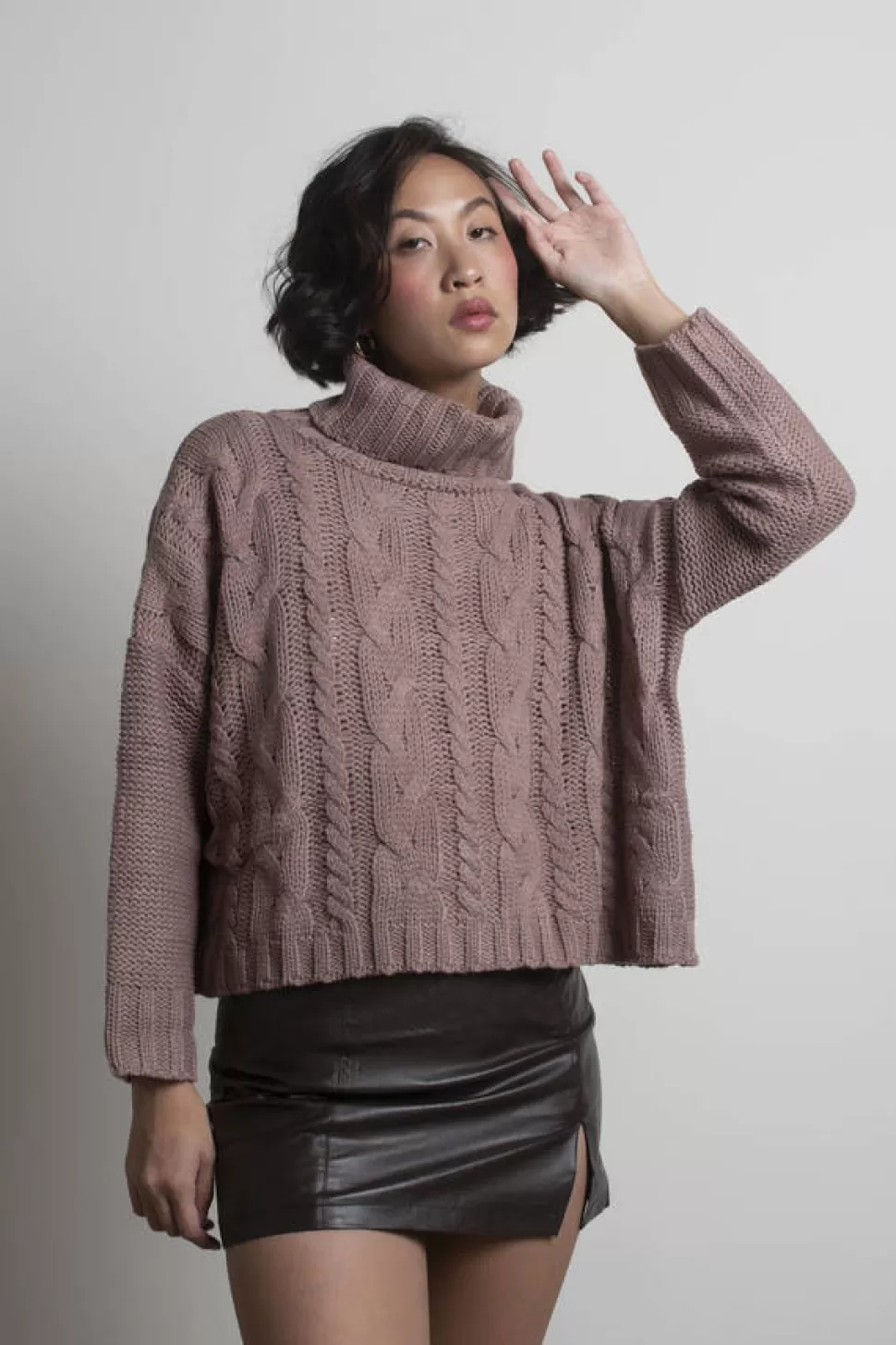 Long Sleeve Tops*Tobi So Breezy Turtle Neck Cable Knit Sweater Mauve | Ivory | Black