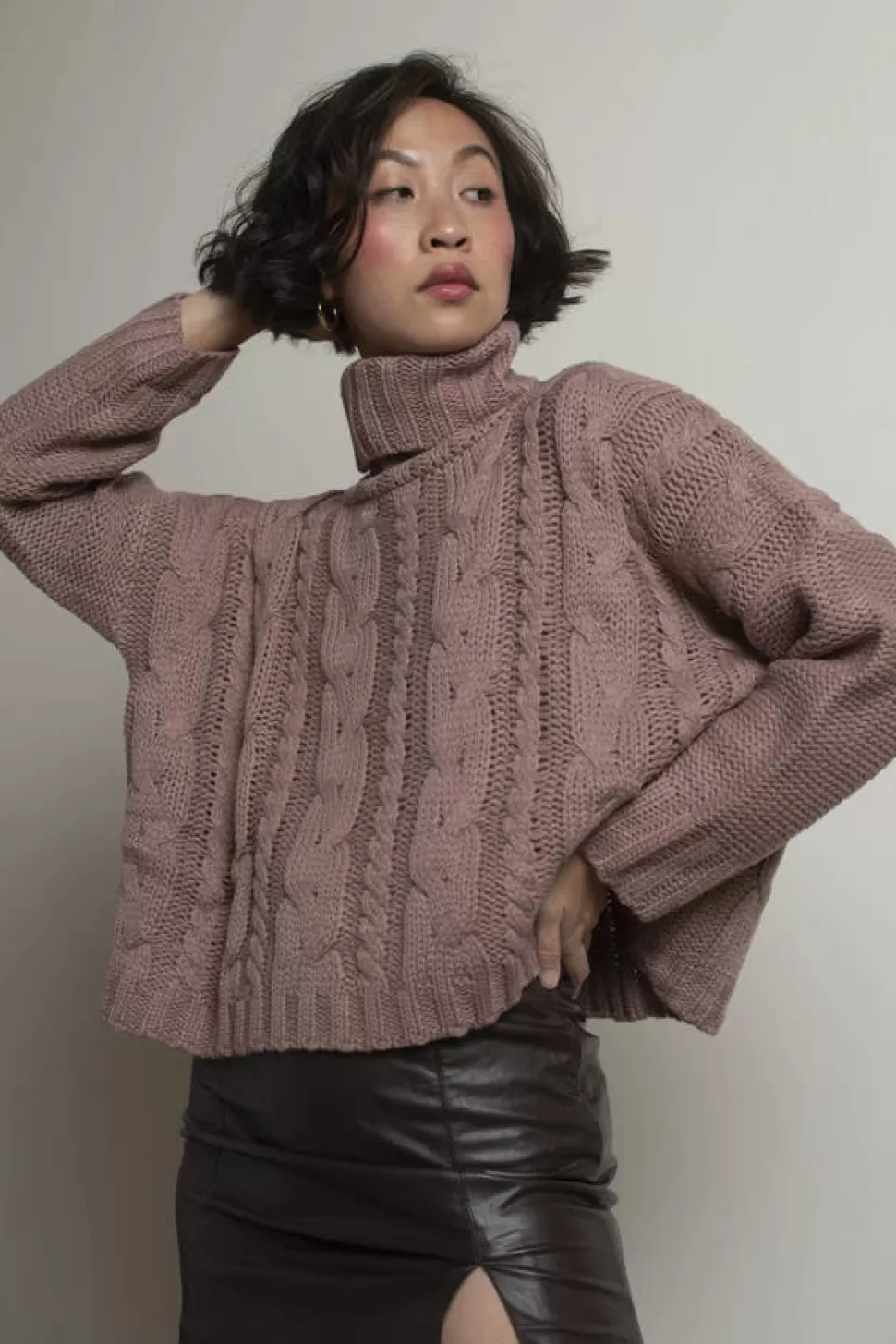 Pink Tops*Tobi So Breezy Turtle Neck Cable Knit Sweater Mauve | Ivory | Black