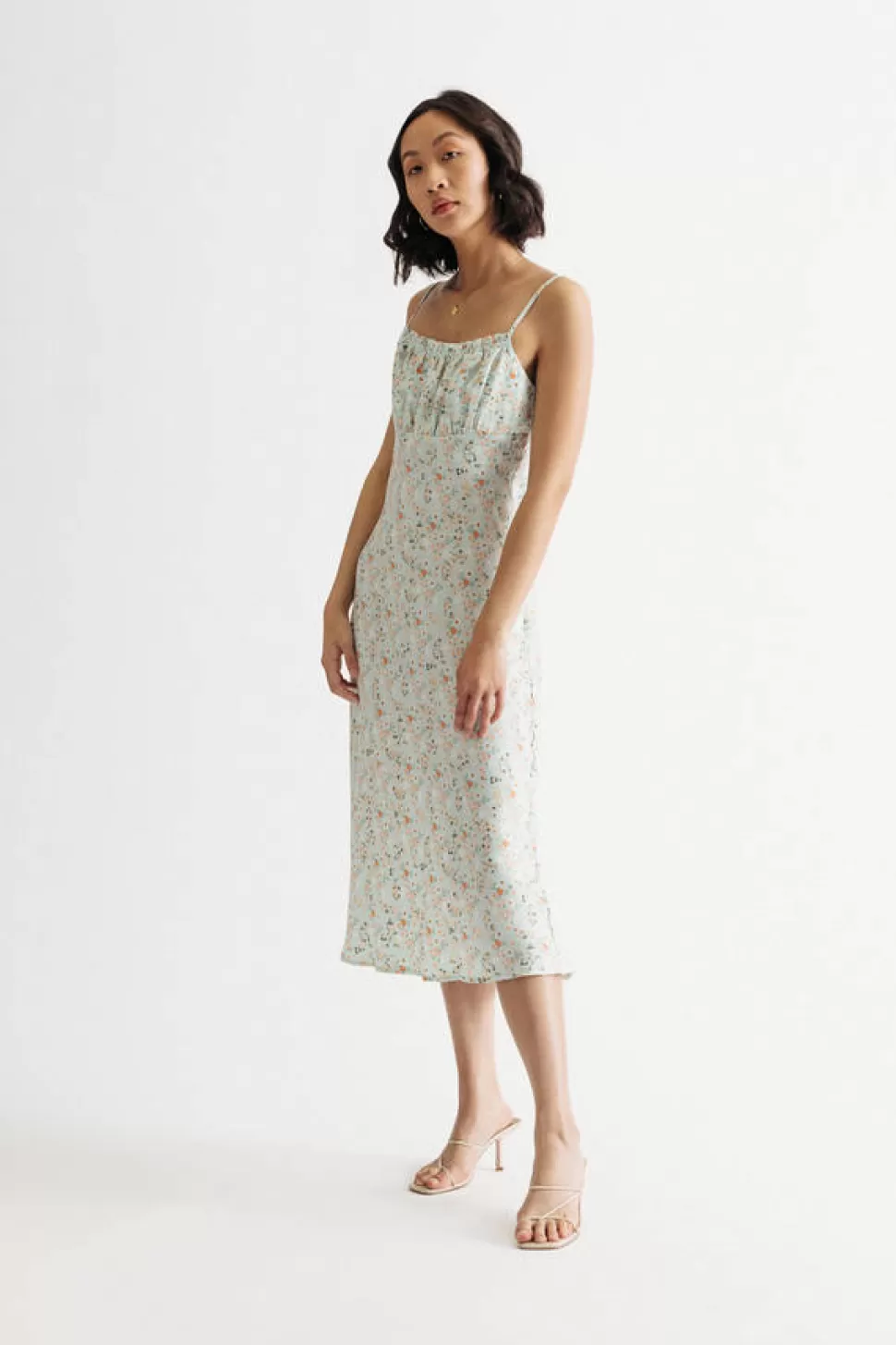 Casual Dresses*Tobi Summer Gaze Floral Midi Dress Sage Multi