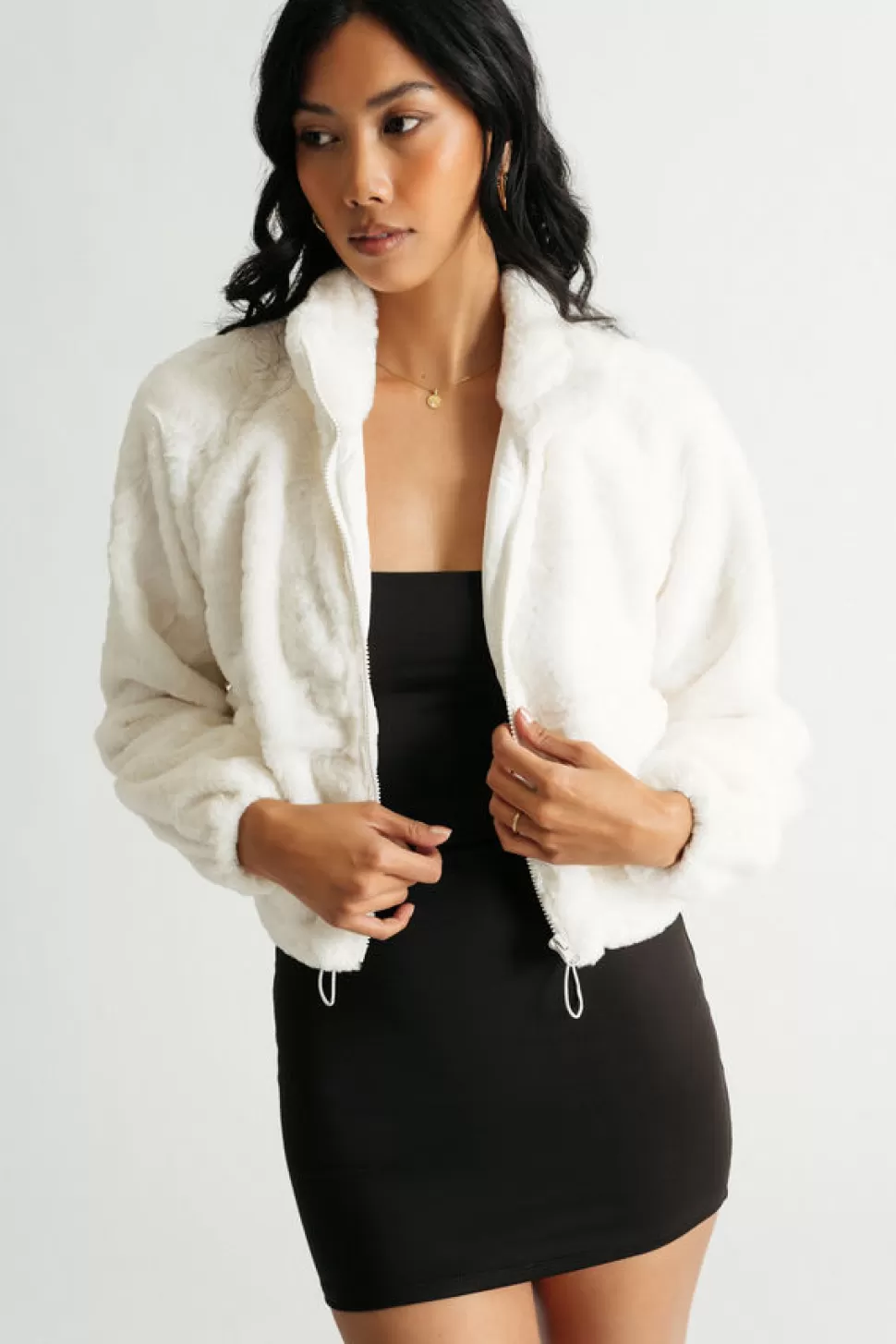 Jackets*Tobi Suzie Soft Teddy Fur Mock Neck Jacket Ivory