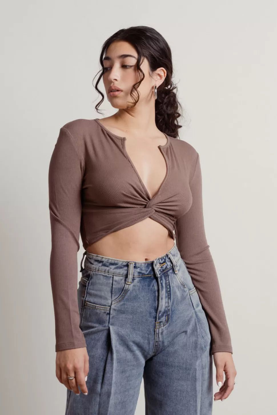 Going Out Tops*Tobi Switch It Up Twist And Keyhole Ribbed Crop Top Brown