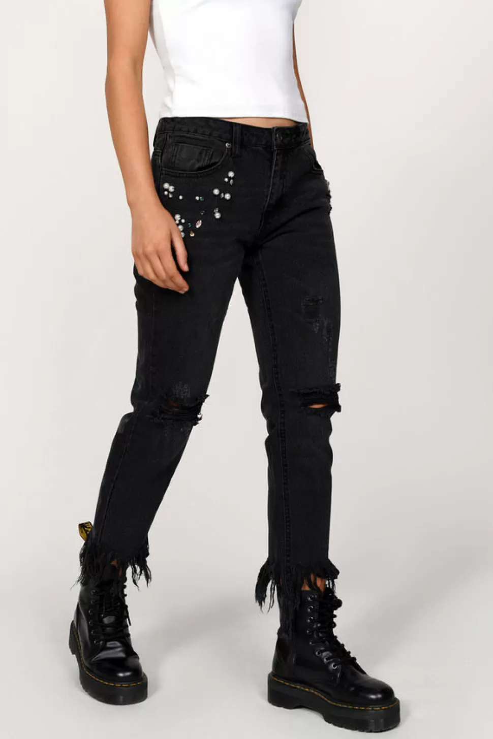 Pants*Tobi Trust Me Embellished Frayed Jeans Black