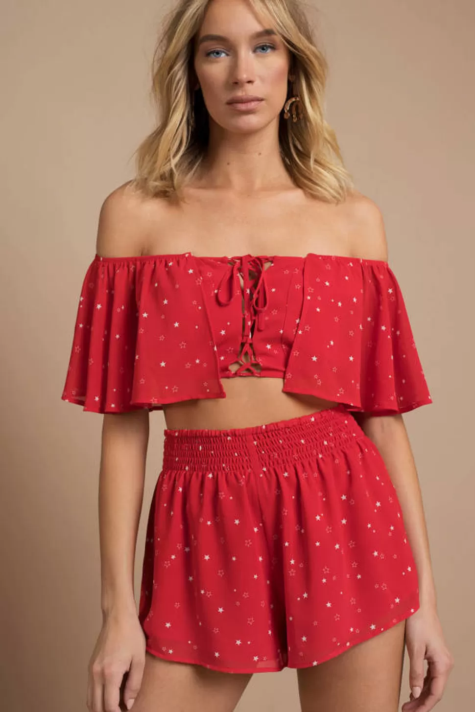 Off The Shoulder Tops*Tobi Whitney Front Lace Up Crop Top Red Multi